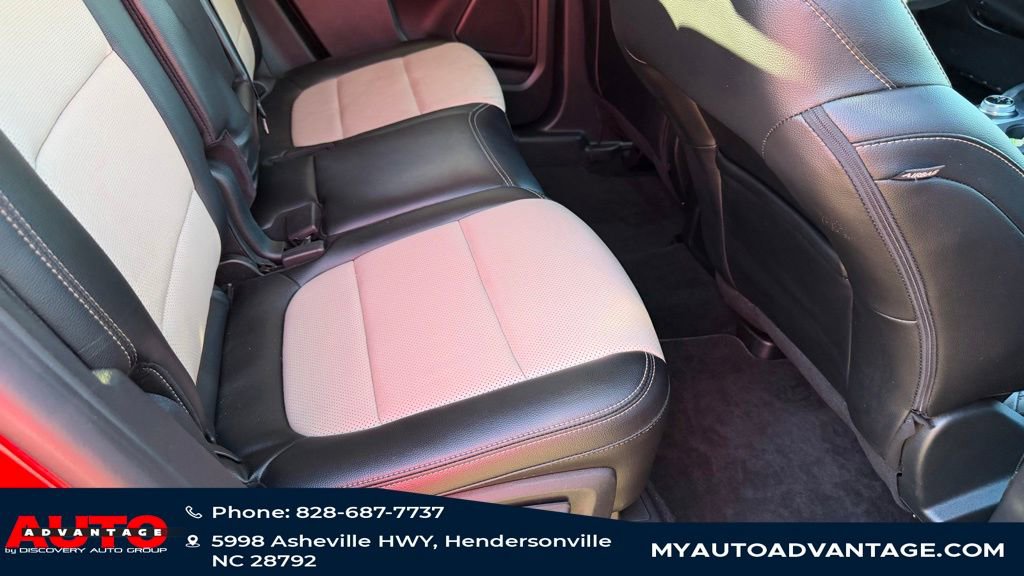 Used 2022 Ford Escape Titanium w/ Titanium Premium Package image 36