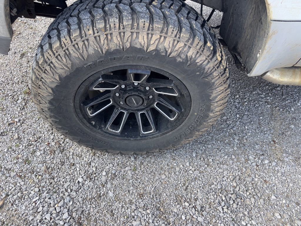 Used 2004 Ford F350 XL AWD/4WD image 12