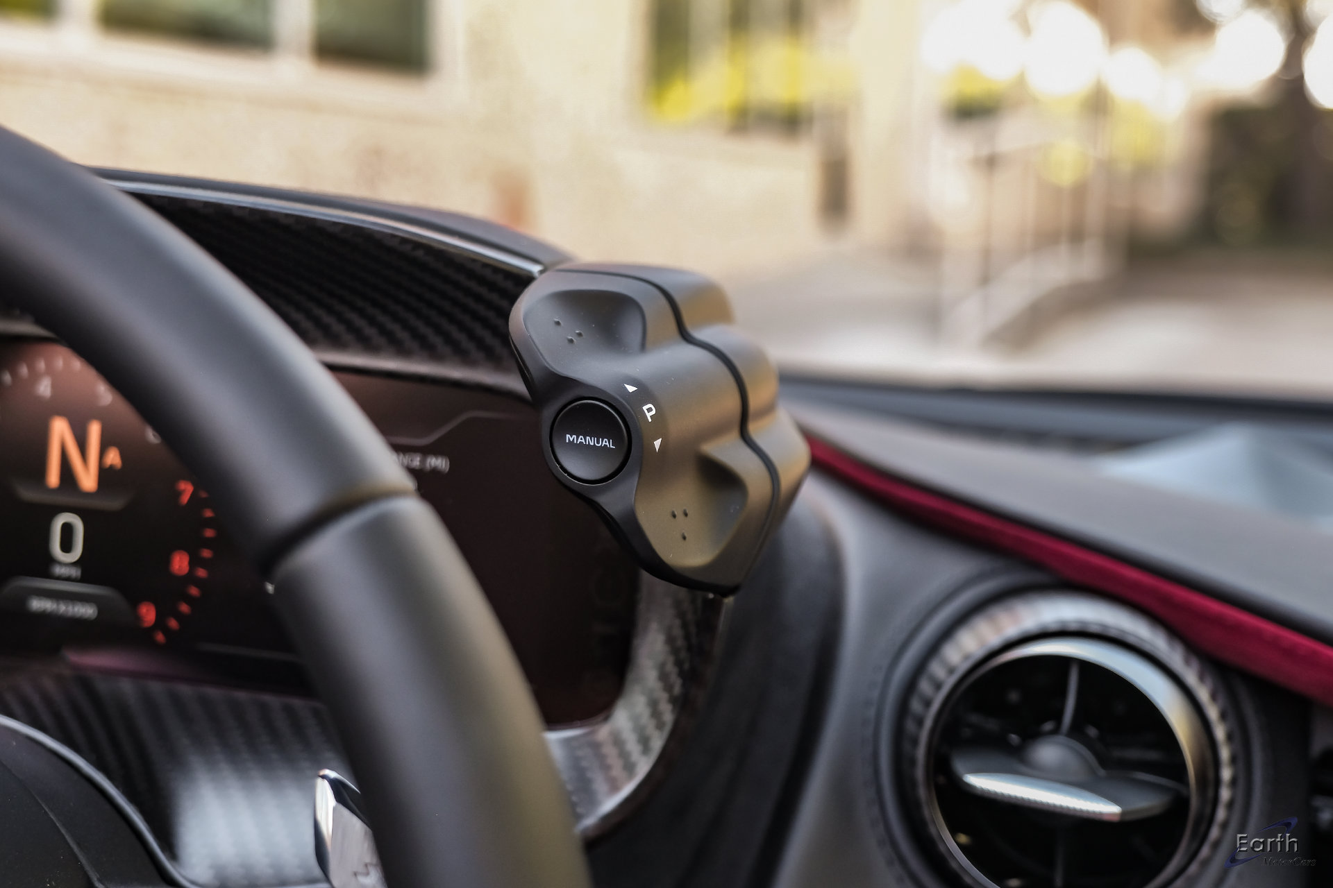 Used 2025 McLaren 750S Spider RWD image 64