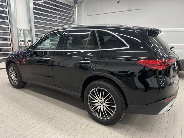 Certified 2024 Mercedes-Benz GLC 300 4MATIC image 5
