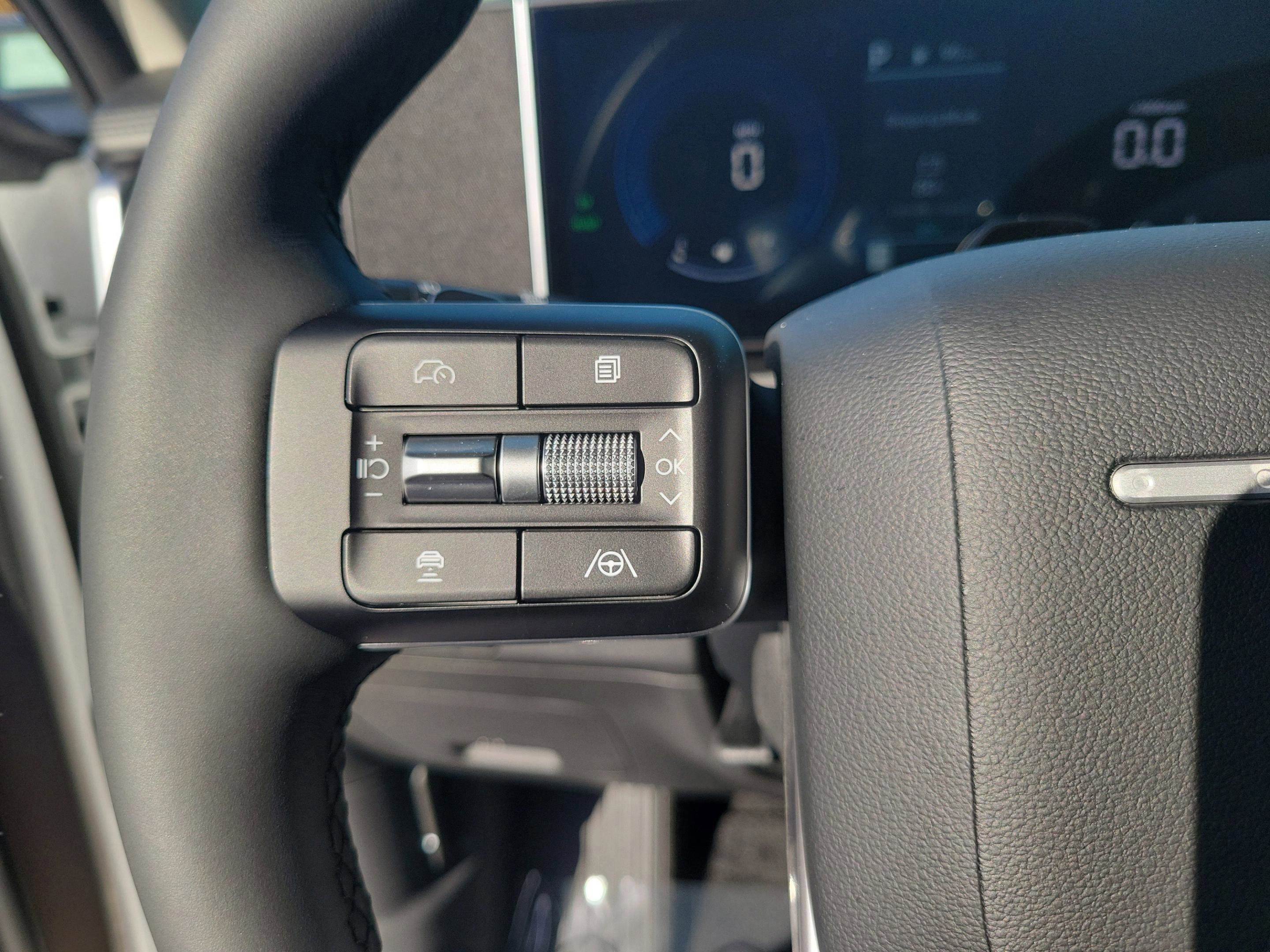 New 2026 Hyundai Santa Fe SEL image 25