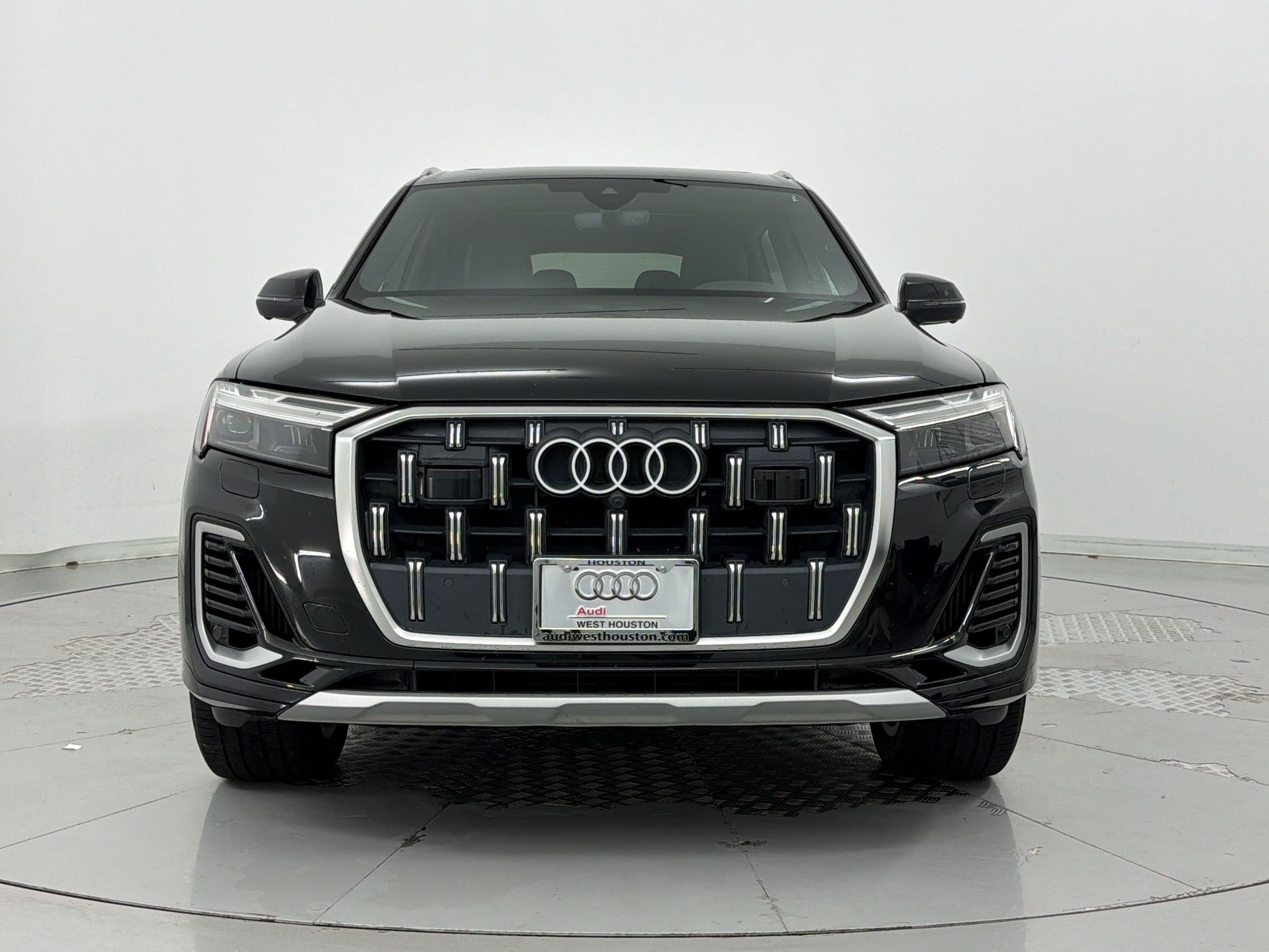 Used 2025 Audi Q7 3.0T Premium Plus AWD/4WD image 6