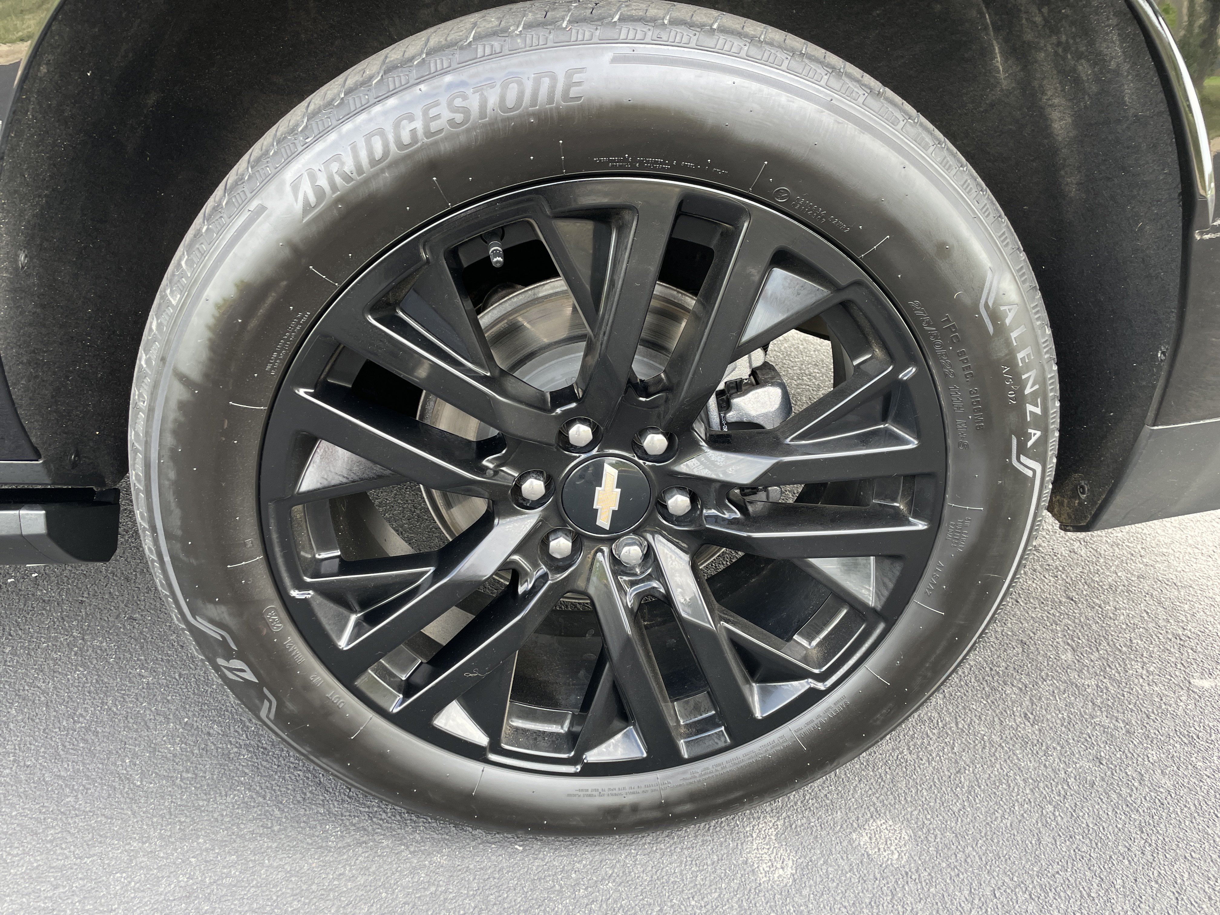 Used 2023 Chevrolet Suburban High Country AWD/4WD image 28