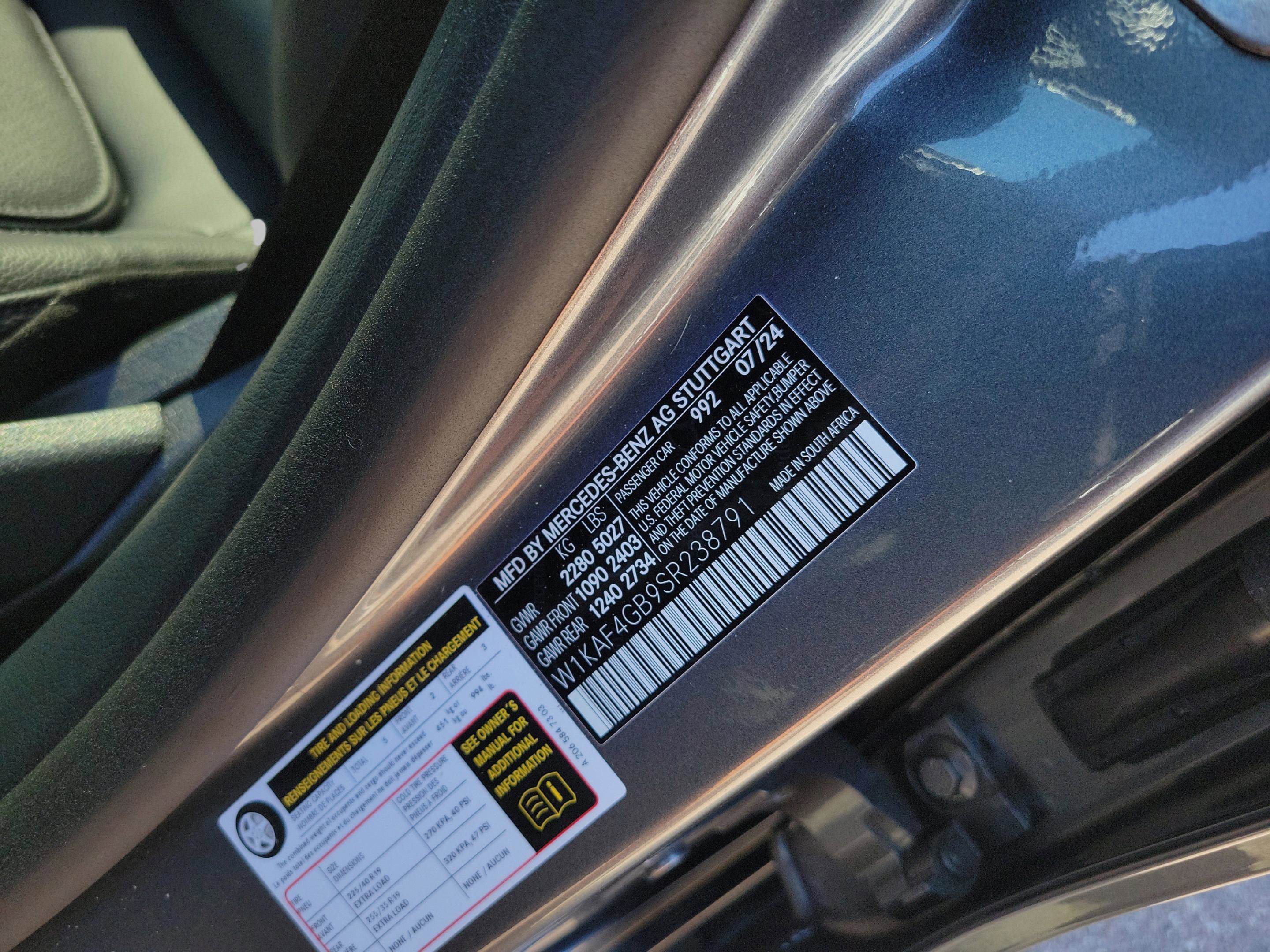 Used 2025 Mercedes-Benz C 300 Sedan image 33