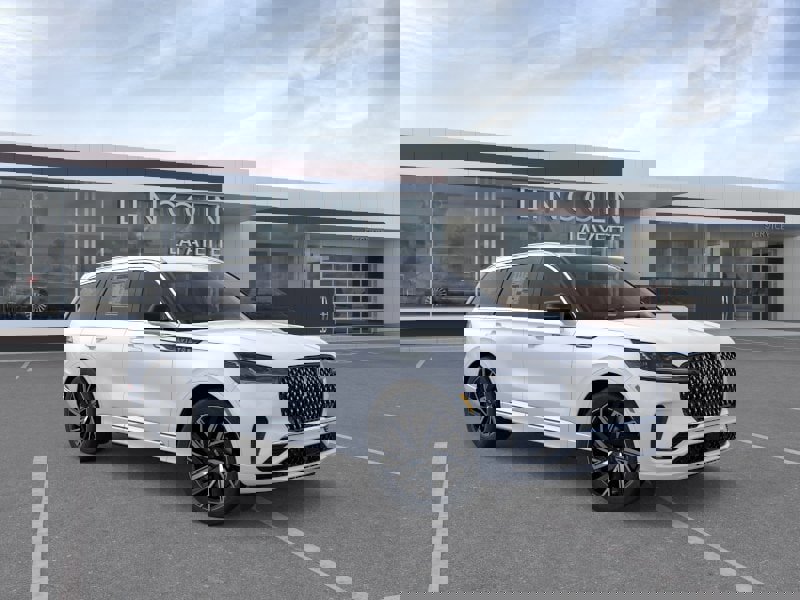 New 2026 Lincoln Aviator Black Label AWD/4WD image 7