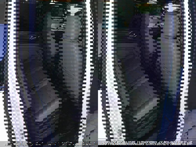 Used 2021 Chevrolet Suburban Z71 w/ Z71 Off-Road Package AWD/4WD image 30