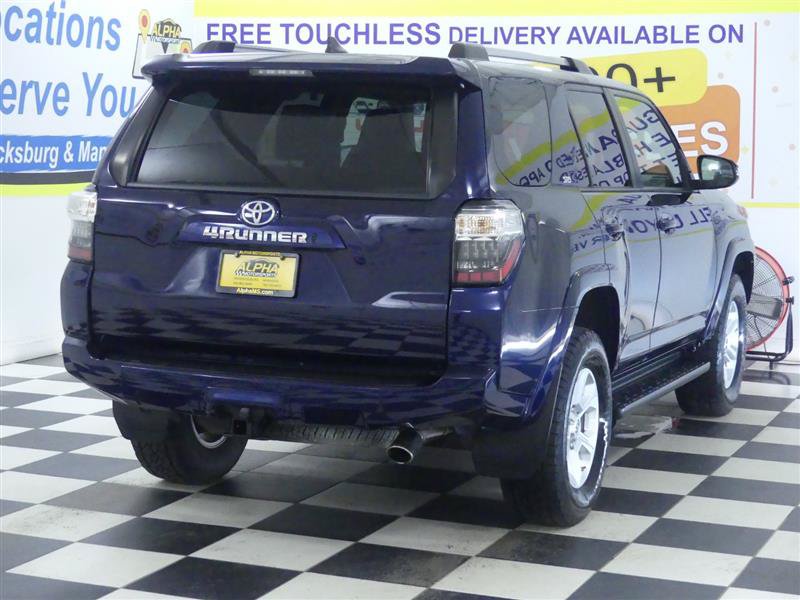 Used 2020 Toyota 4Runner SR5 Premium w/ Moonroof Package AWD/4WD image 6
