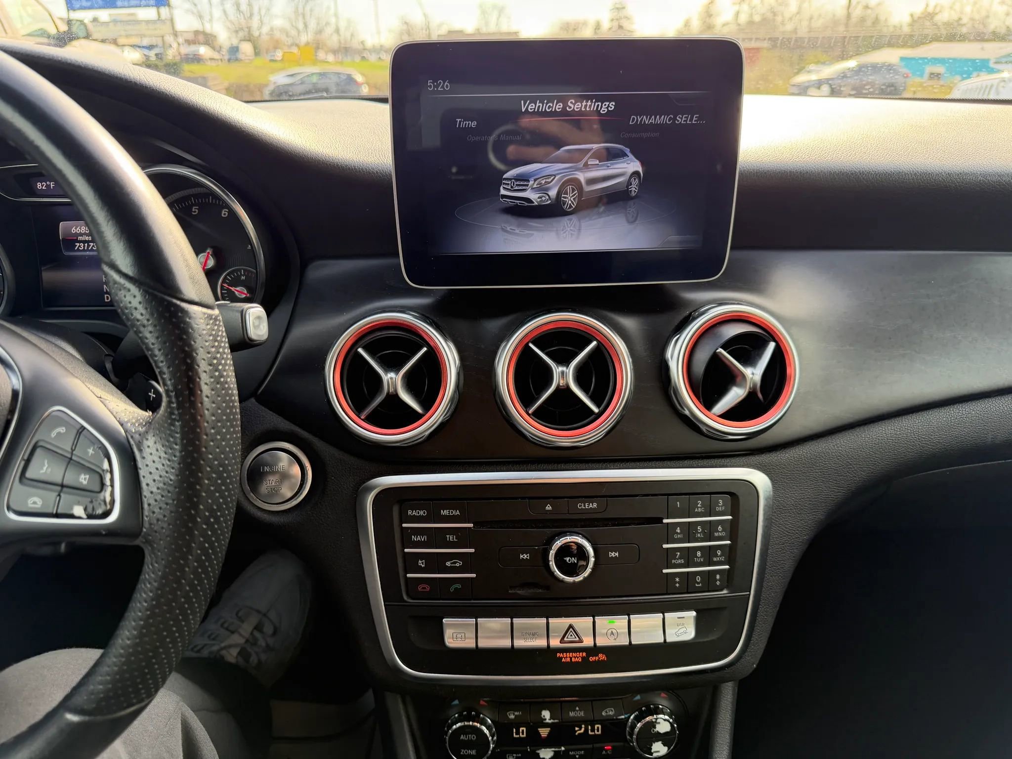 Used 2019 Mercedes-Benz GLA 250 4MATIC image 16