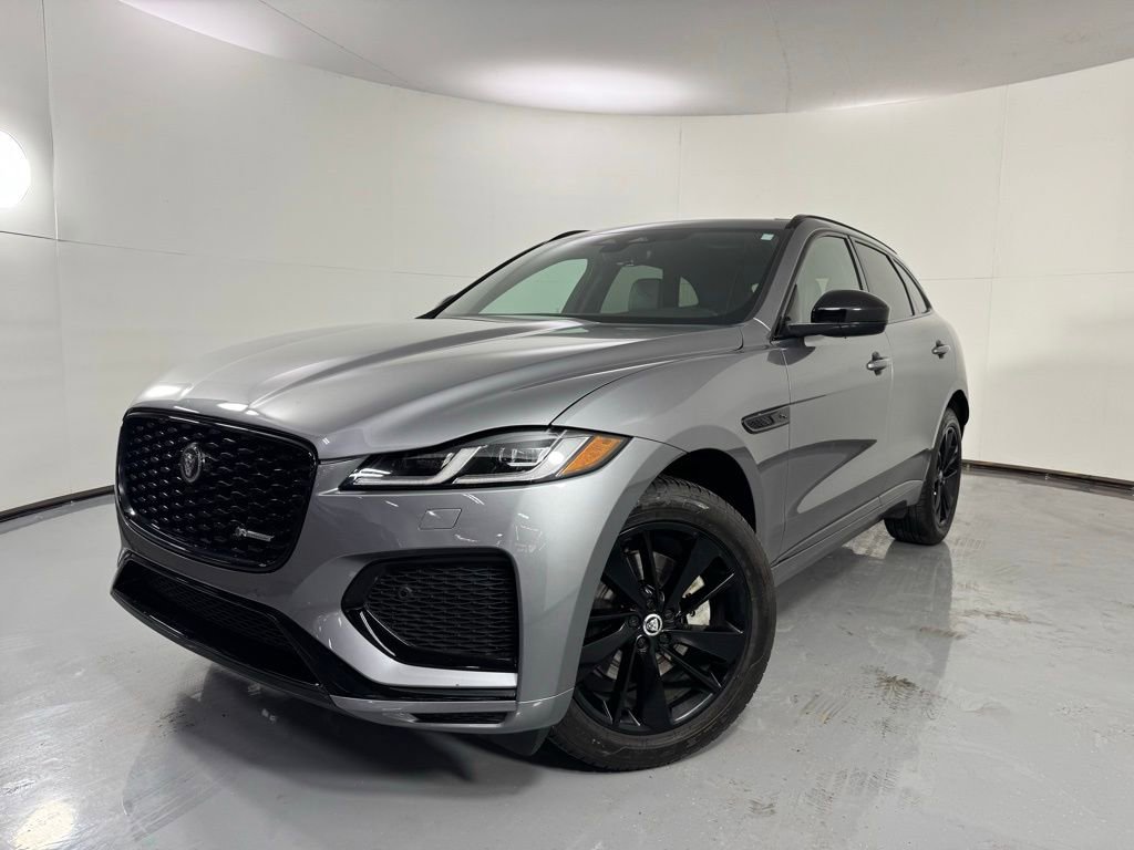 Used 2025 Jaguar F-PACE R-Dynamic S image 1