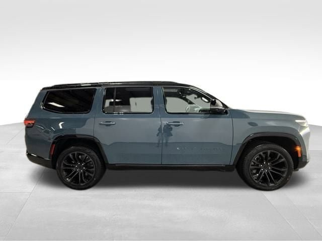 New 2026 Jeep Grand Wagoneer Summit w/ 8-Passenger Seating Package image 5
