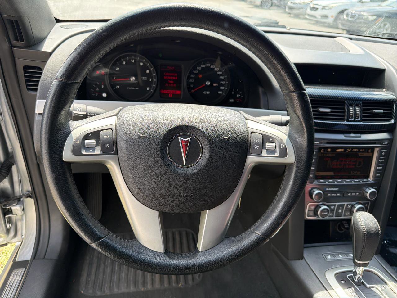 Used 2009 Pontiac G8 GT w/ Premium Package RWD image 11