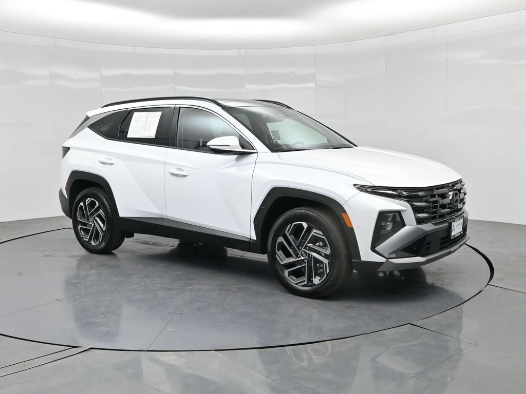 Used 2025 Hyundai Tucson Limited AWD/4WD image 30