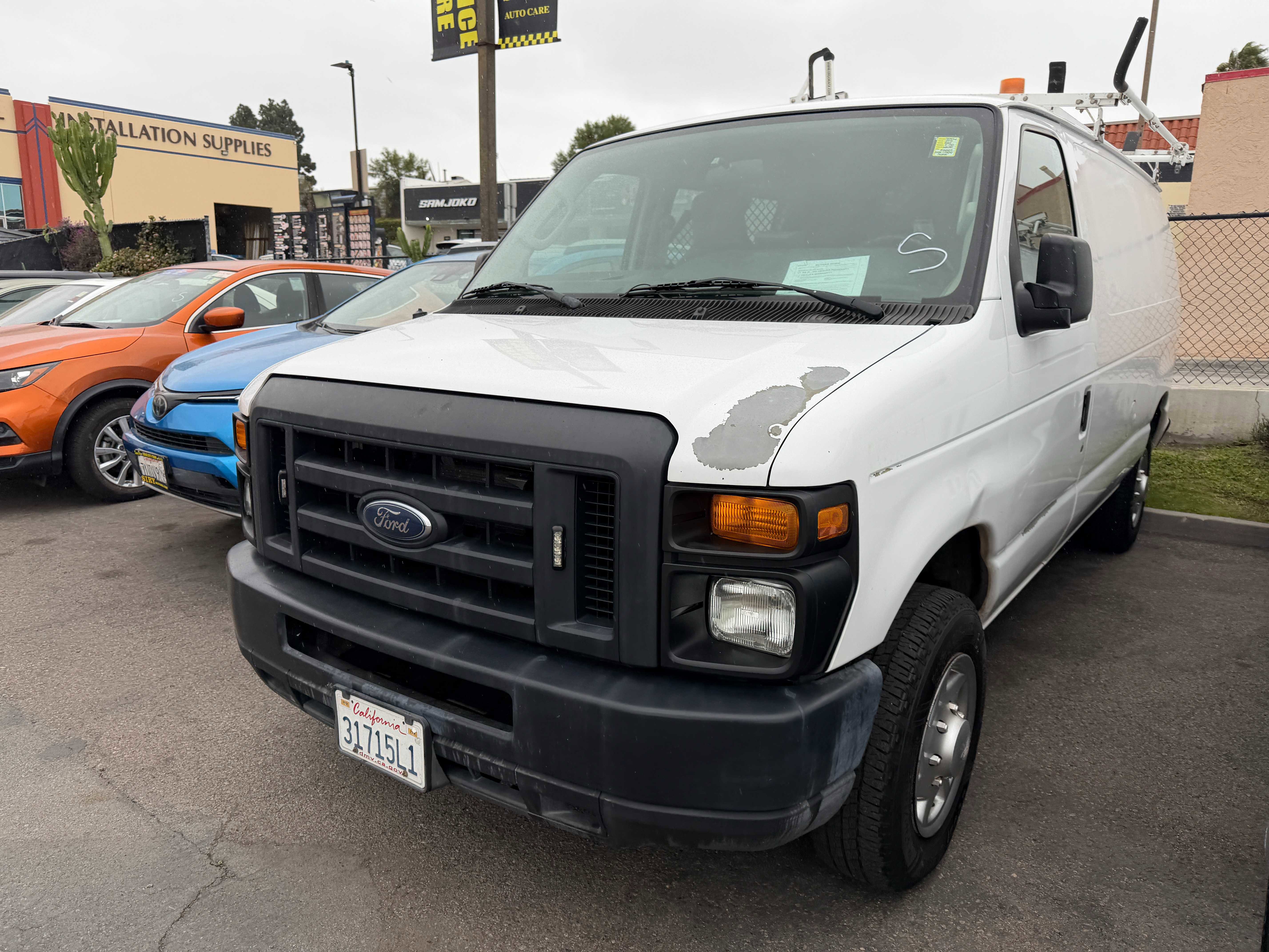 Used 2013 Ford E-150 and Econoline 150 w/ PWR Group RWD image 3