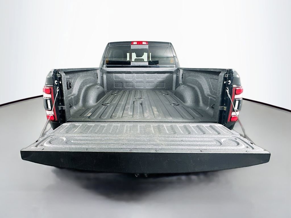 Used 2019 RAM 3500 Laramie image 30