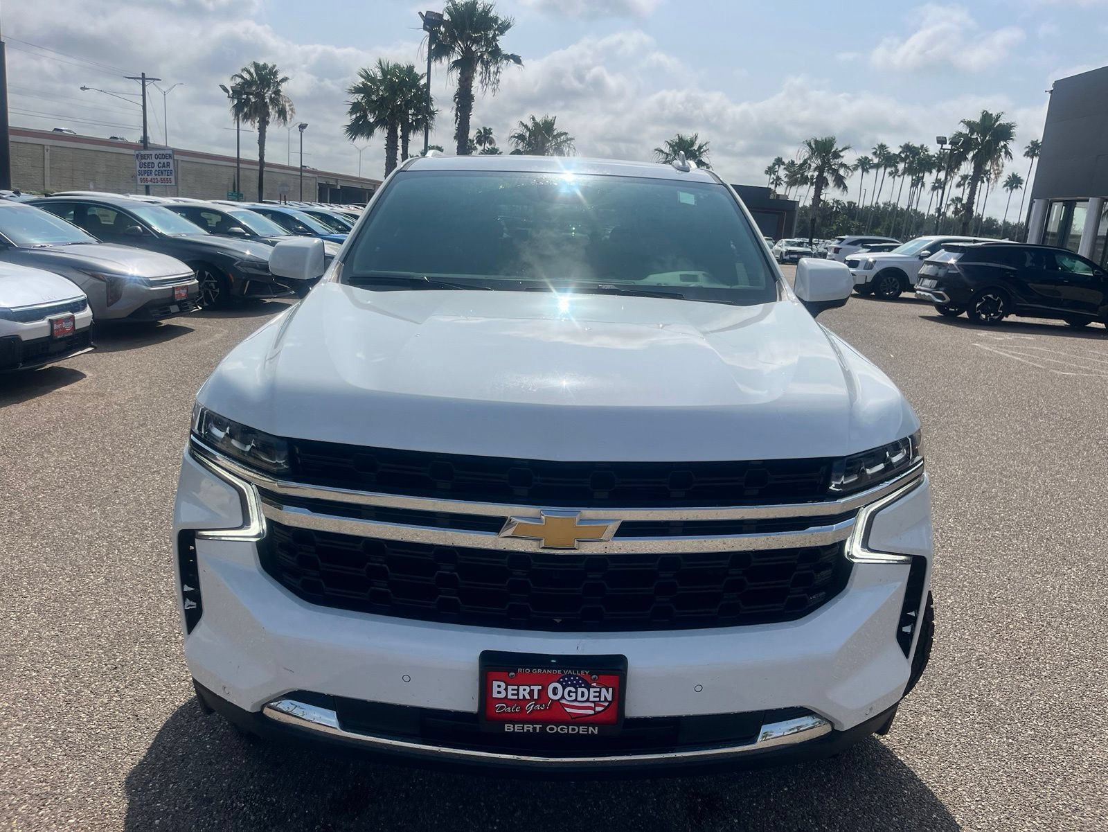 Used 2024 Chevrolet Tahoe LS w/ Driver Alert Package RWD image 2