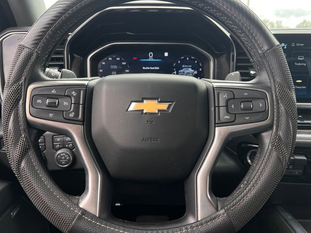 Used 2022 Chevrolet Silverado 1500 LTZ w/ Z71 Off-Road Package AWD/4WD image 22