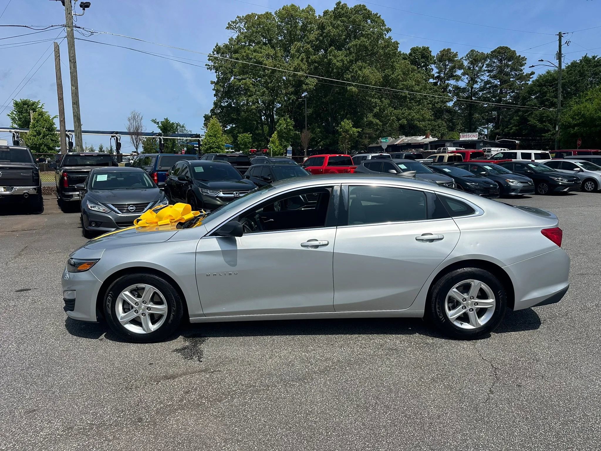 Used 2020 Chevrolet Malibu LS FWD image 6