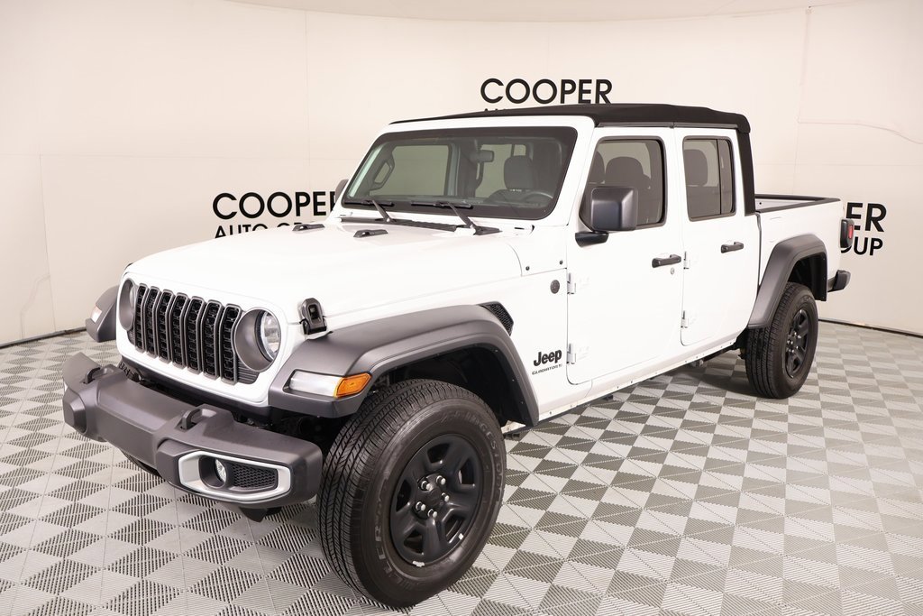 Used 2024 Jeep Gladiator Sport image 9
