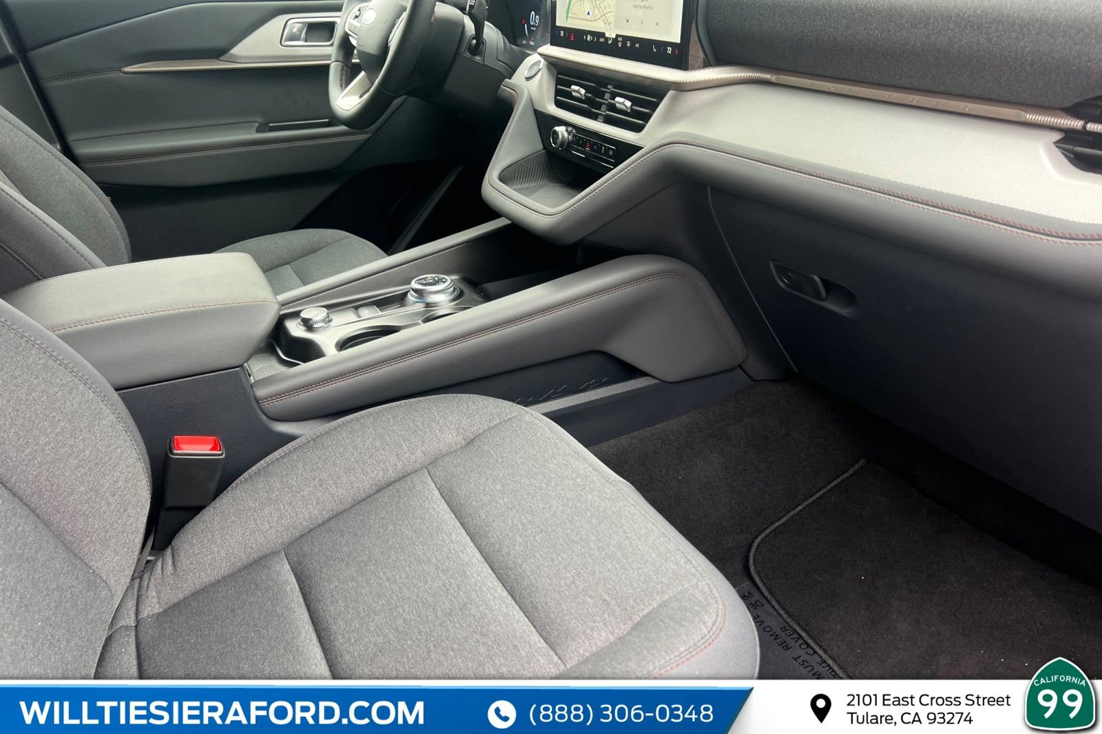New 2026 Ford Explorer Active RWD image 17