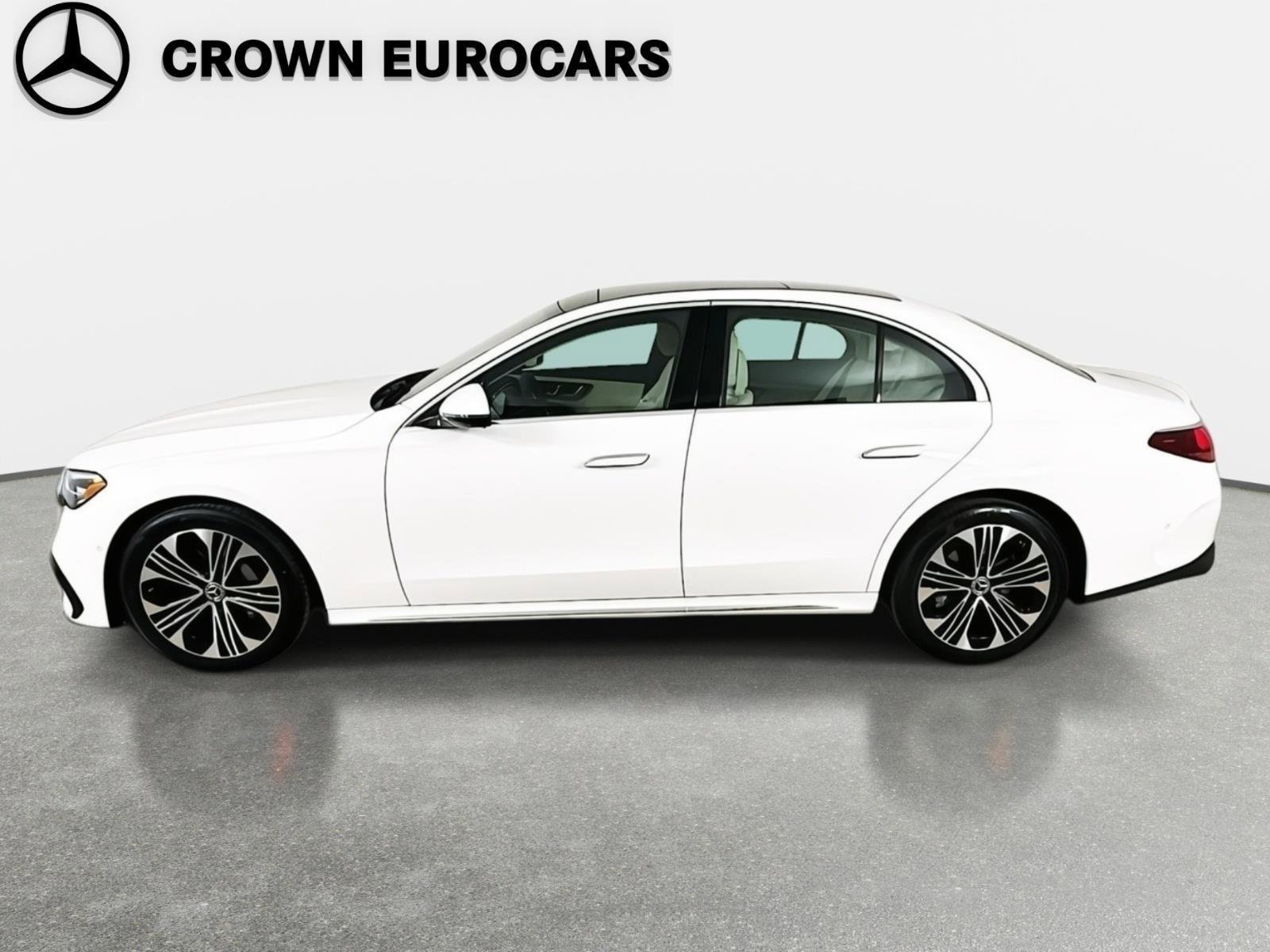 Used 2026 Mercedes-Benz E 350 4MATIC Sedan image 4