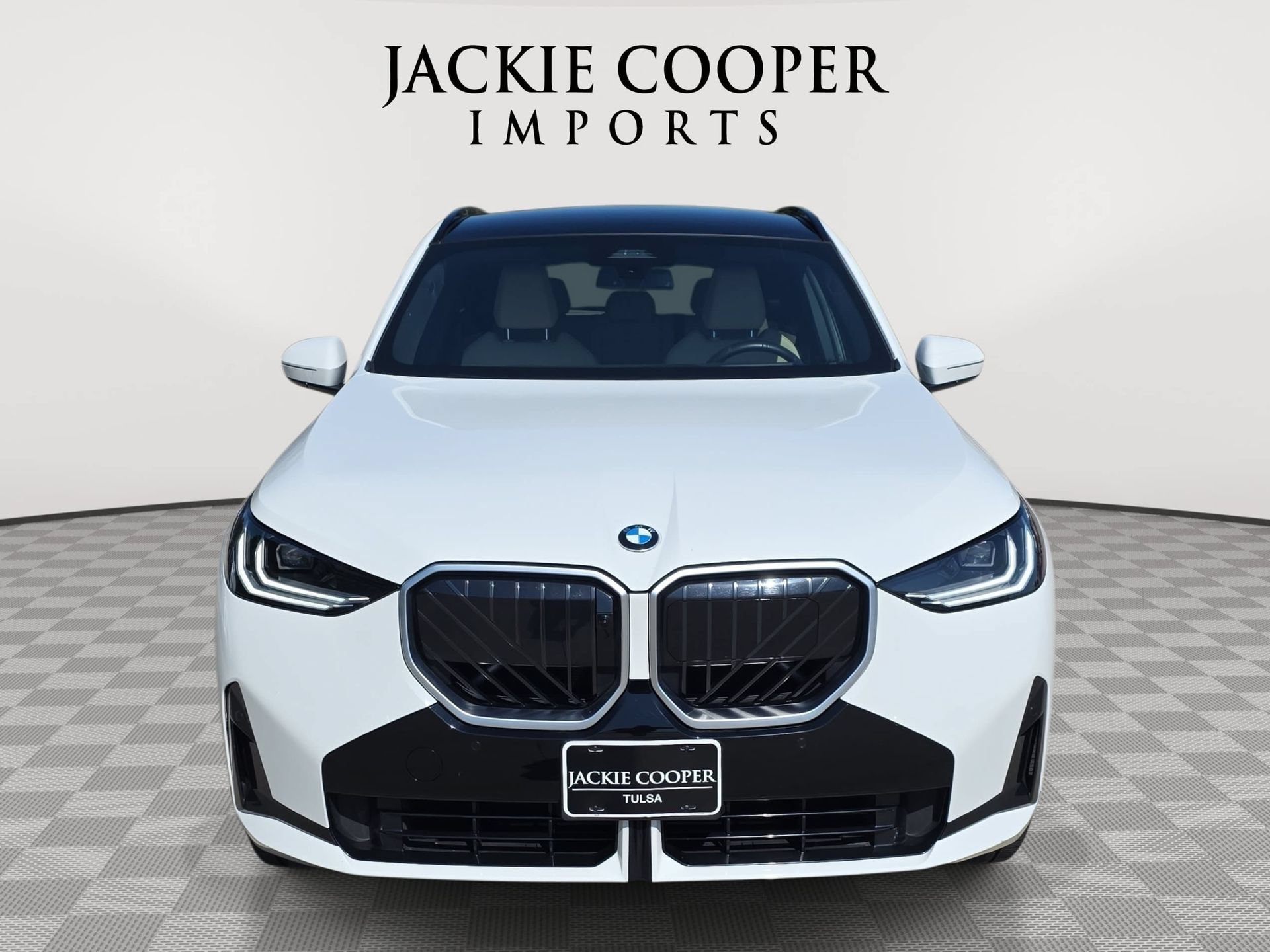 Used 2025 BMW X3 xDrive30i AWD/4WD image 2