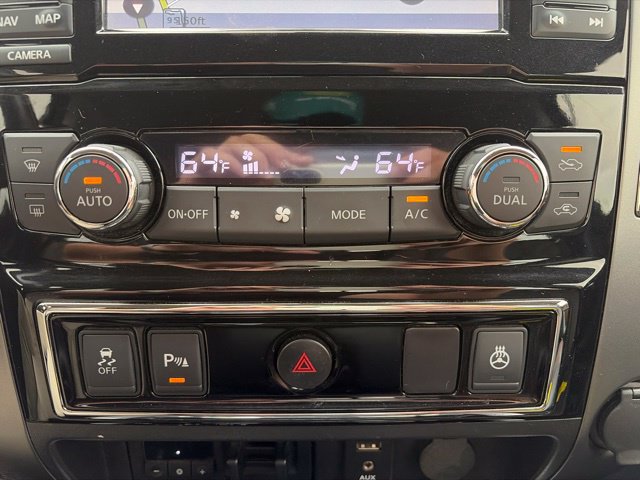 Used 2016 Nissan Titan Platinum Reserve RWD image 34