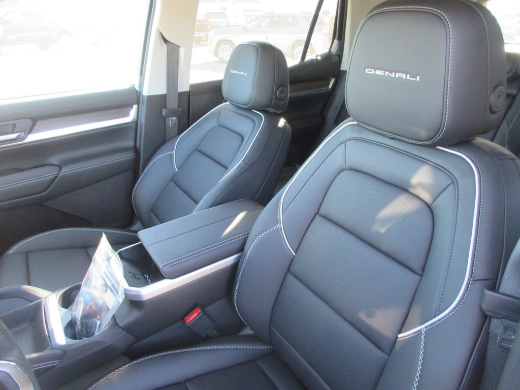 New 2026 GMC Terrain Denali AWD/4WD image 11