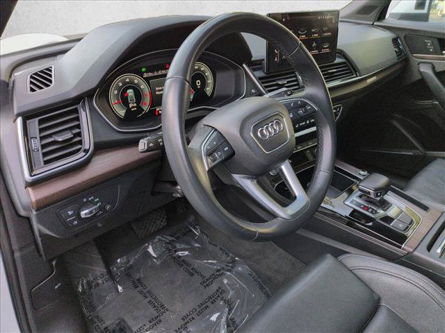 Used 2021 Audi Q5 2.0T Premium Plus w/ Premium Plus Package AWD/4WD image 10