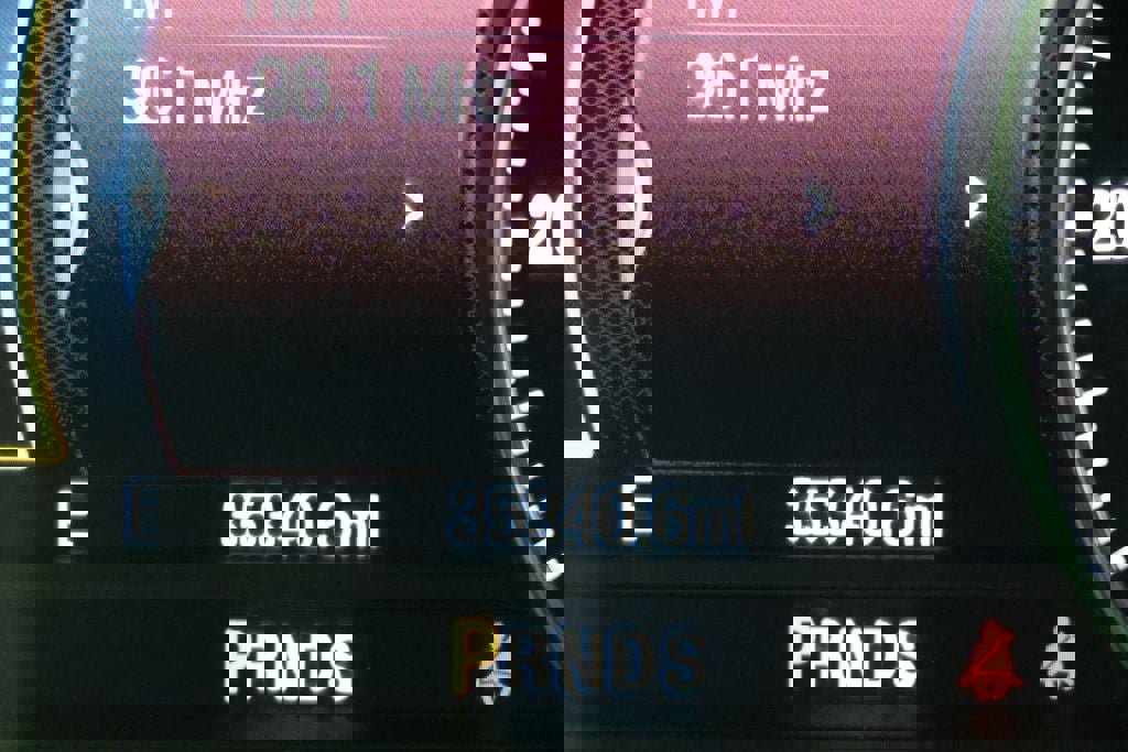 Used 2016 Ford Explorer Platinum image 19