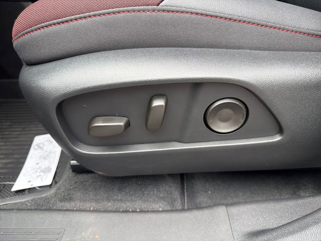 New 2026 Chevrolet Equinox RS w/ Safety and Technology Package FWD image 21