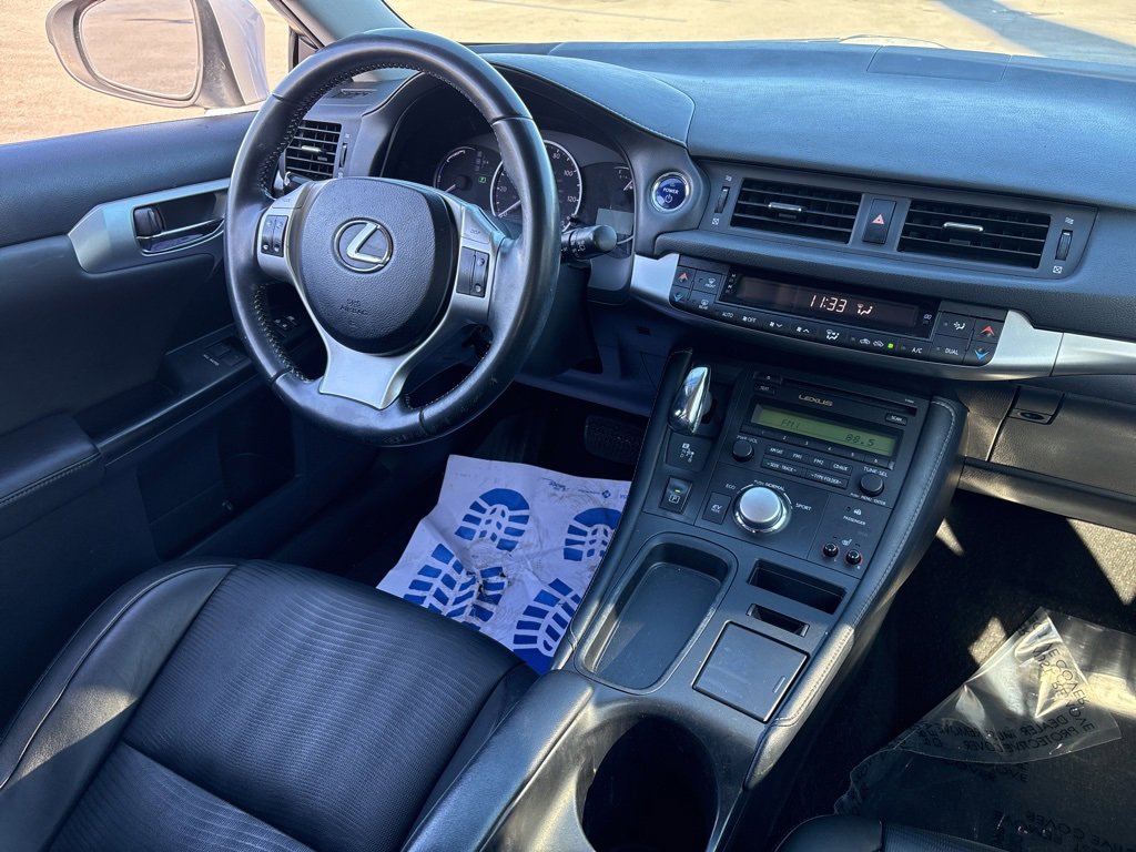 Used 2013 Lexus CT 200h image 14