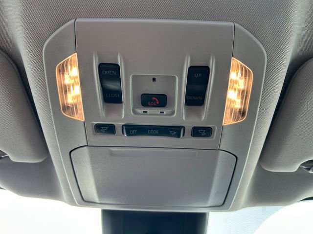 Certified 2024 Toyota Highlander XLE image 31