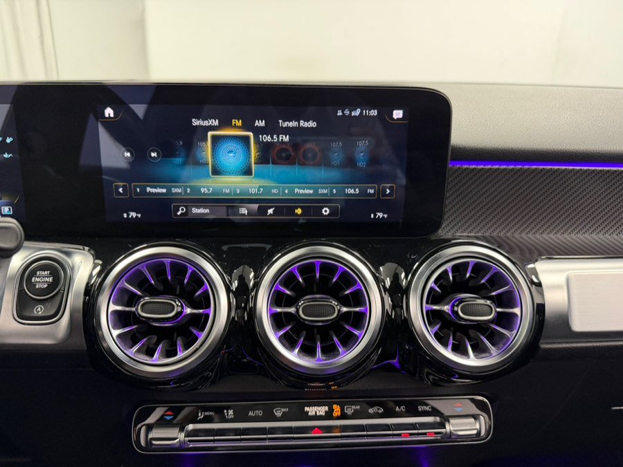 Used 2022 Mercedes-Benz GLB 35 AMG 4MATIC image 44