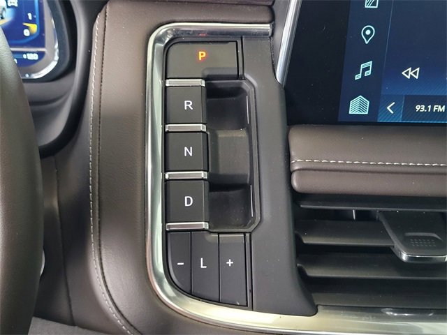 Used 2024 Chevrolet Suburban LT image 20