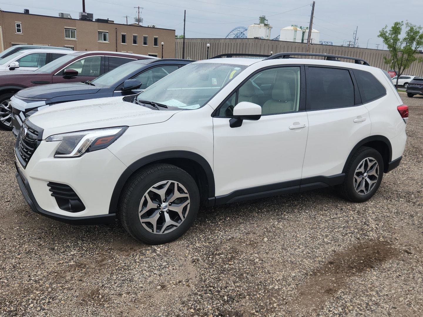 Used 2024 Subaru Forester Premium AWD/4WD image 7