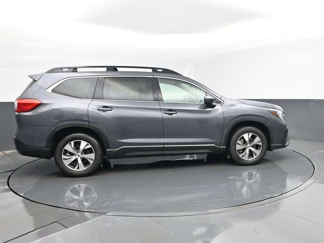 Used 2025 Subaru Ascent Premium AWD/4WD image 4