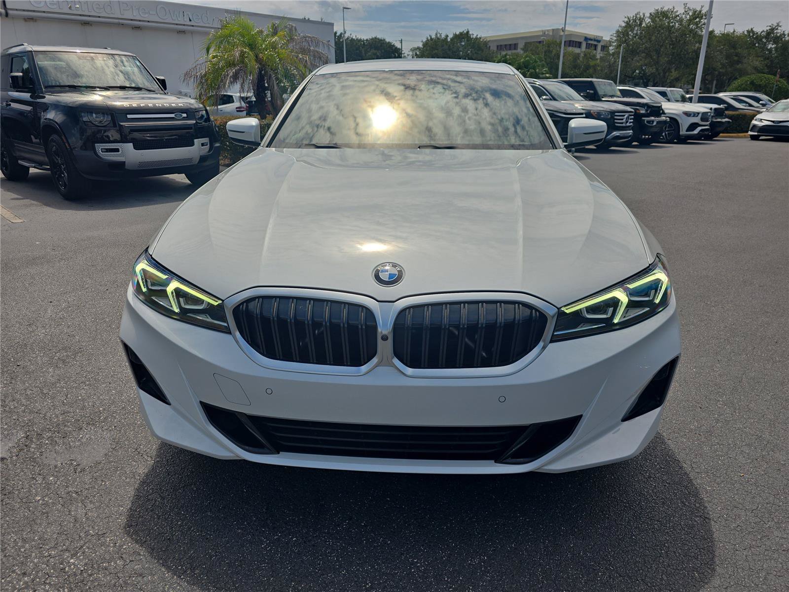 Used 2023 BMW 330i Sedan w/ Premium Package RWD image 2
