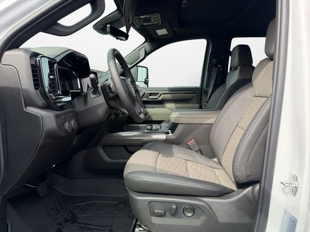 New 2026 Chevrolet Silverado 2500 ZR2 image 9