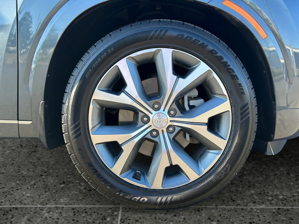 Used 2021 Hyundai Palisade Limited w/ Winter Package image 10