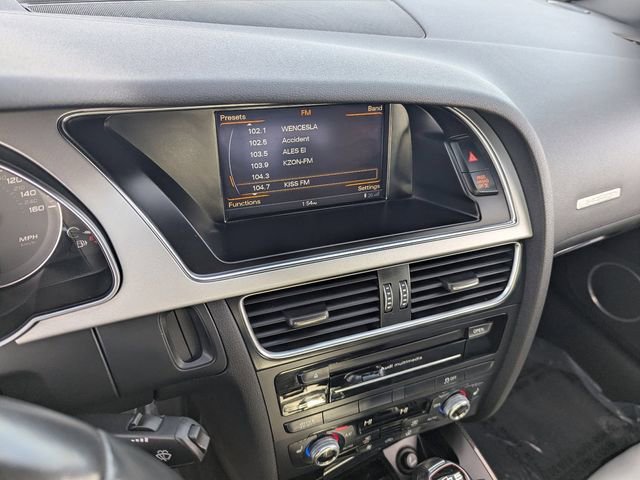 Used 2017 Audi S5 3.0T Cabriolet w/ Technology Package image 25