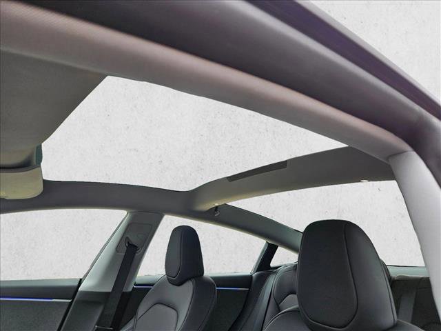 Used 2025 Tesla Model 3 Long Range RWD image 13