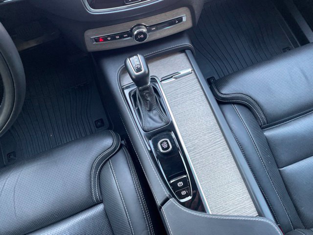 Certified 2022 Volvo XC90 T6 Inscription w/ Advanced Package AWD/4WD image 24