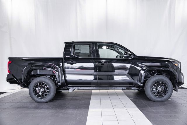 New 2026 Toyota Tacoma SR5 image 3