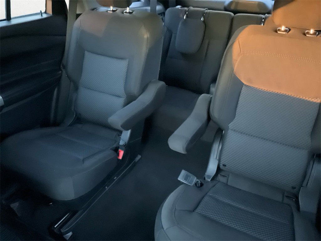 Used 2023 Ford Explorer XLT image 9