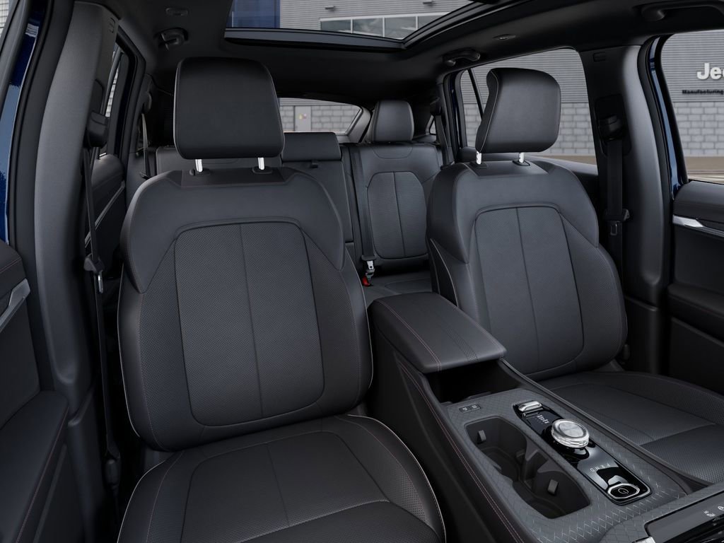 Used 2025 Jeep Wagoneer S Limited image 16