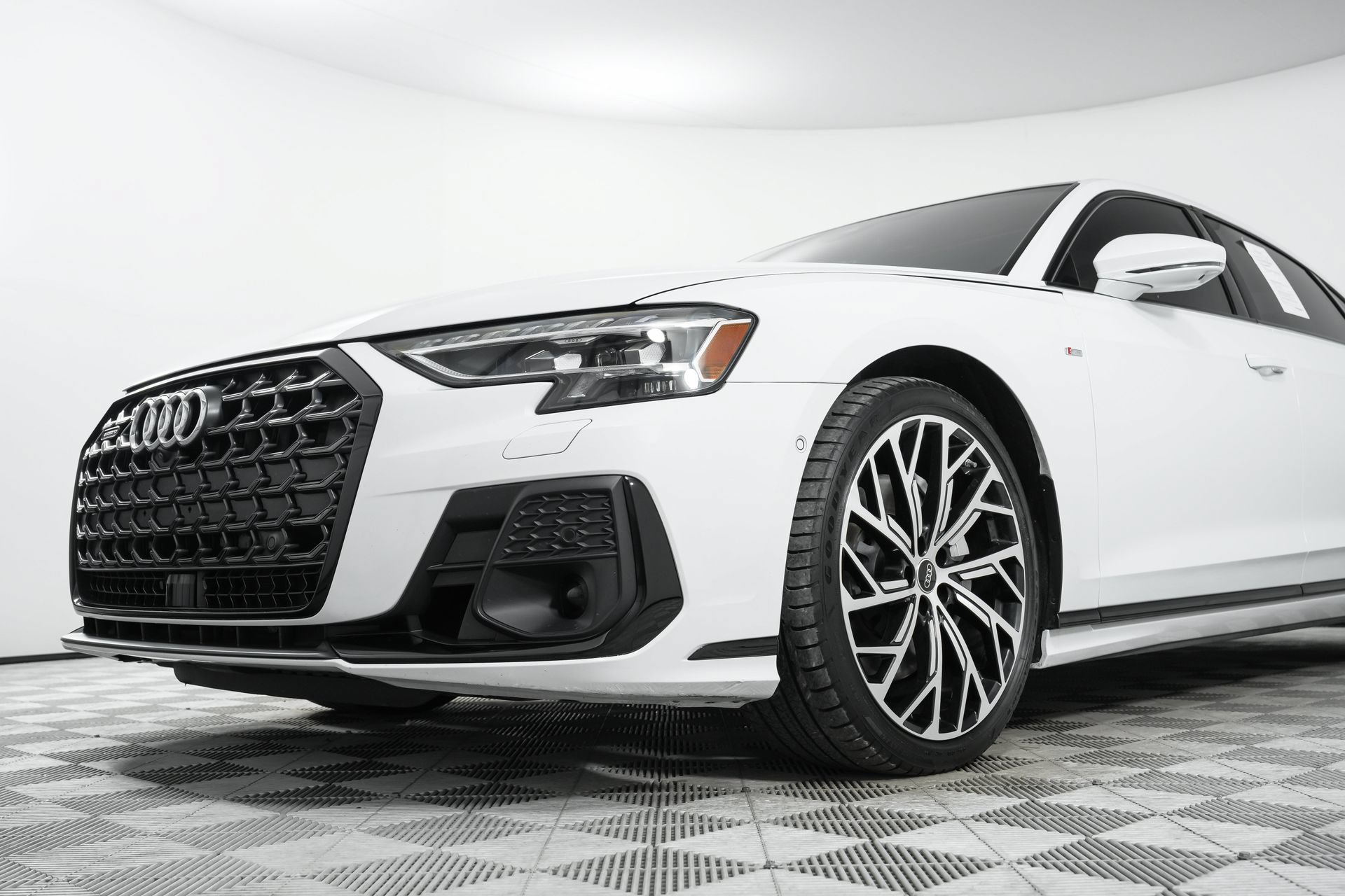 Used 2023 Audi A8 L 3.0T w/ Luxury Package AWD/4WD image 44