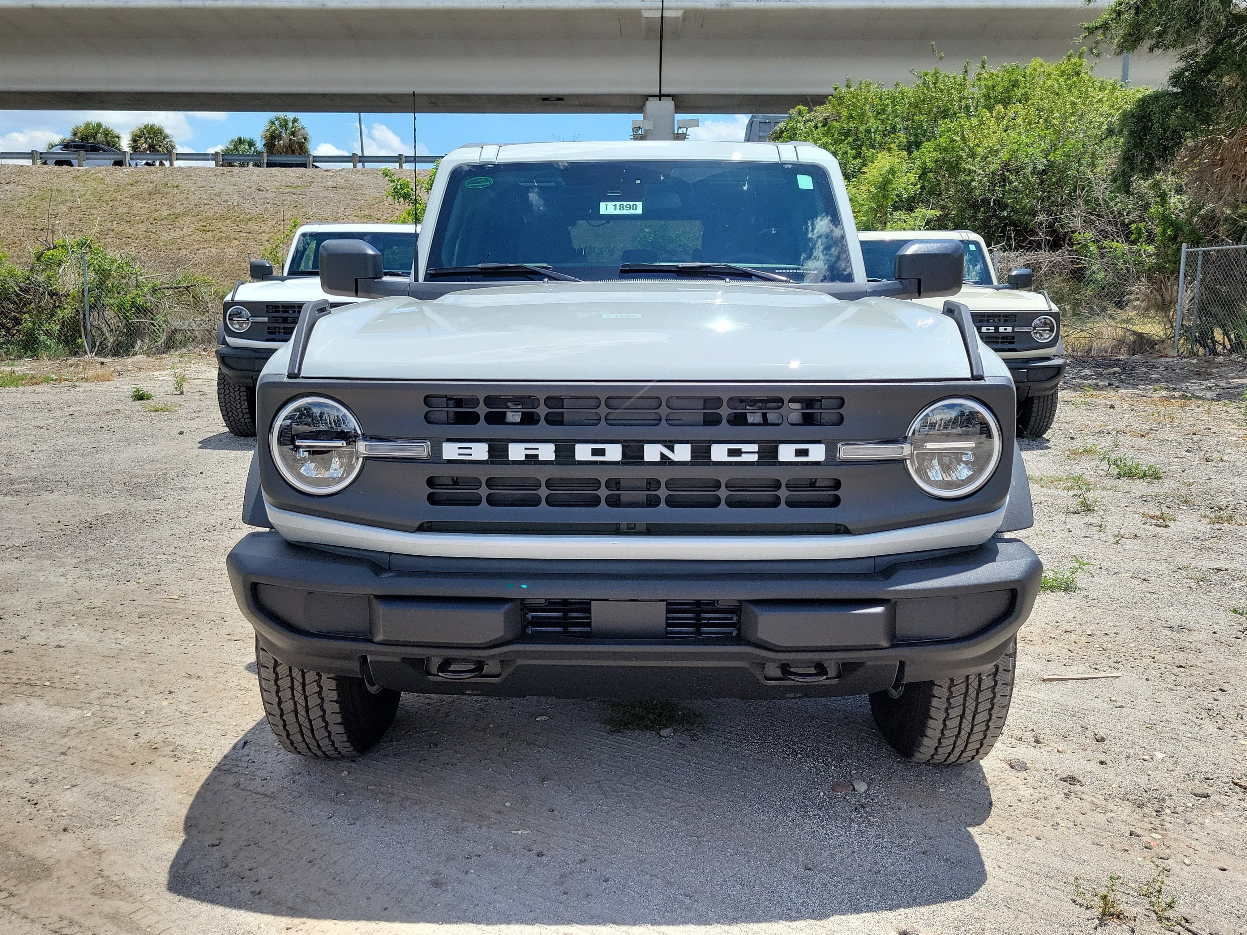New 2026 Ford Bronco Big Bend AWD/4WD image 3