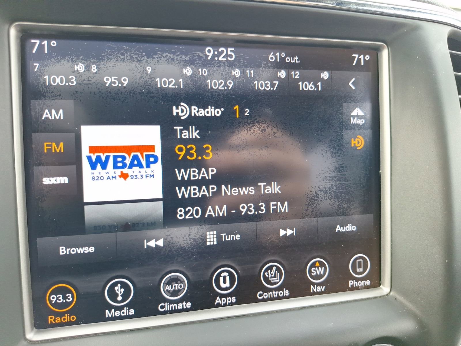 Used 2018 Jeep Grand Cherokee Limited RWD image 24