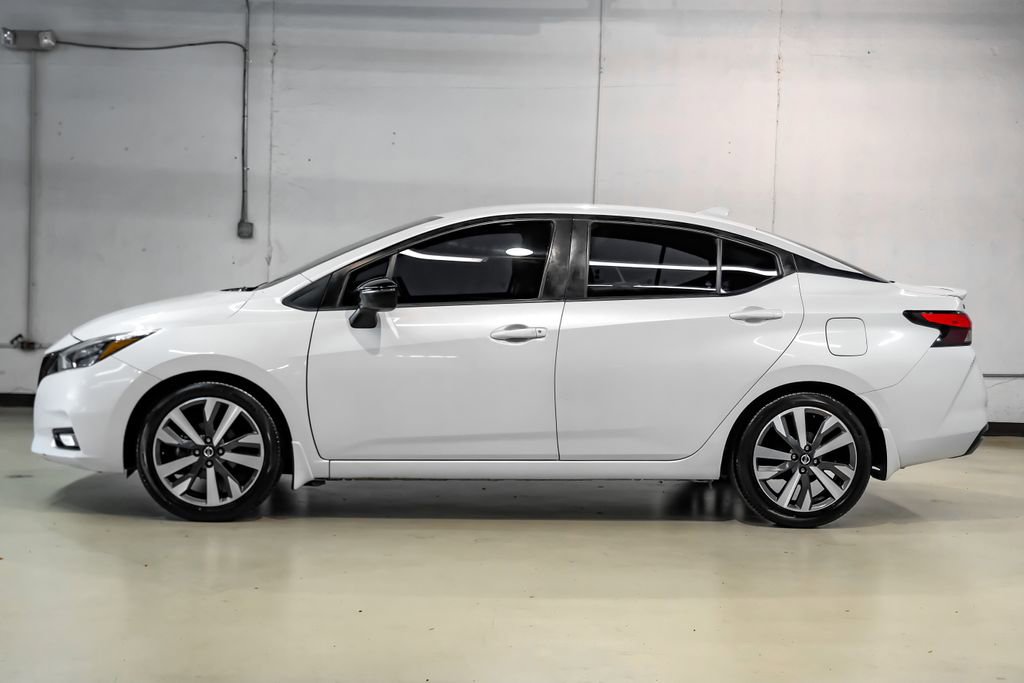Used 2020 Nissan Versa SR w/ Convenience Package FWD image 11