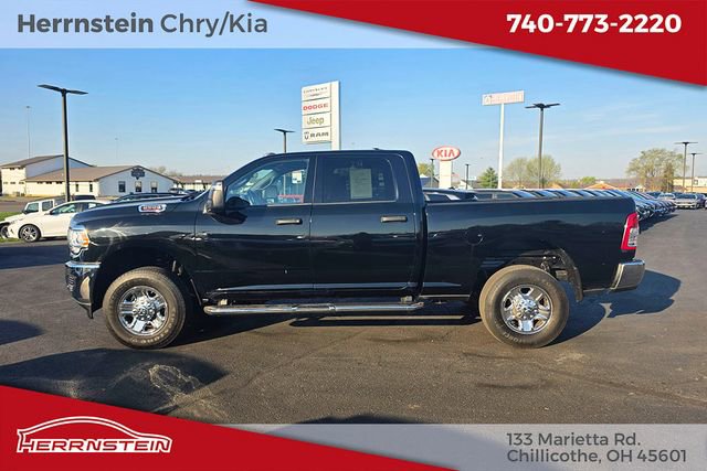 Used 2024 RAM 2500 Tradesman w/ Chrome Appearance Group AWD/4WD image 4